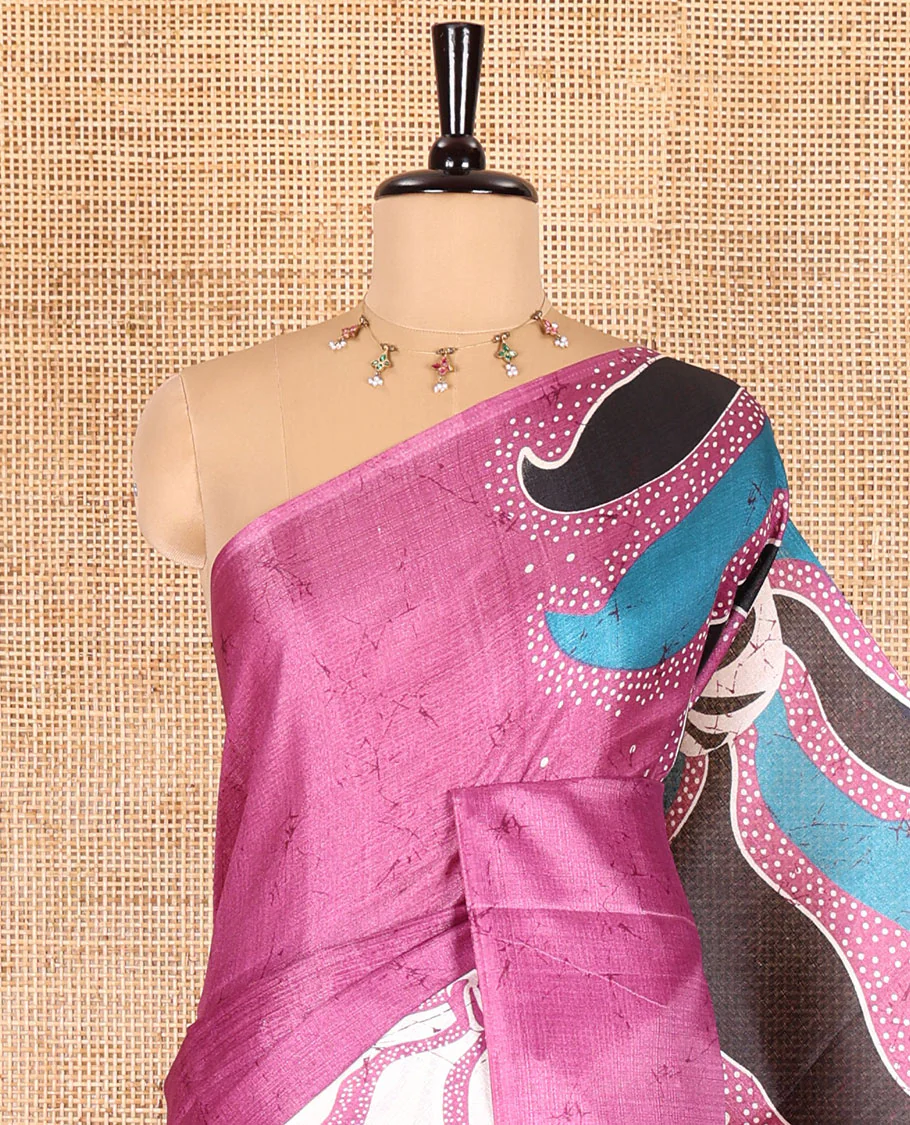 Borderless pink abstract-style star motifs abstract printed art khadi cotton saree, abstract-style printed pallu, and a matching blouse - Image 2