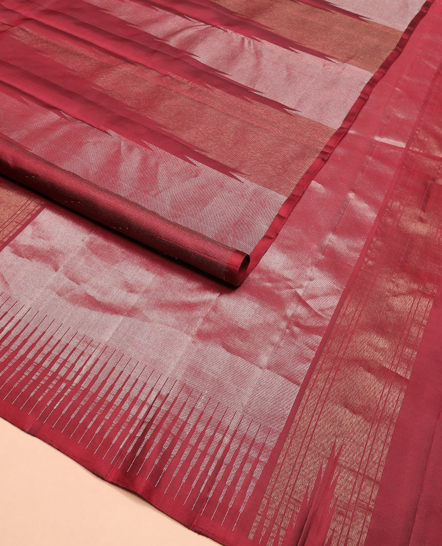 Borderless red thazampoo rekku Kanchipuram silk saree, and pallu of seppu rekku designs - Image 2