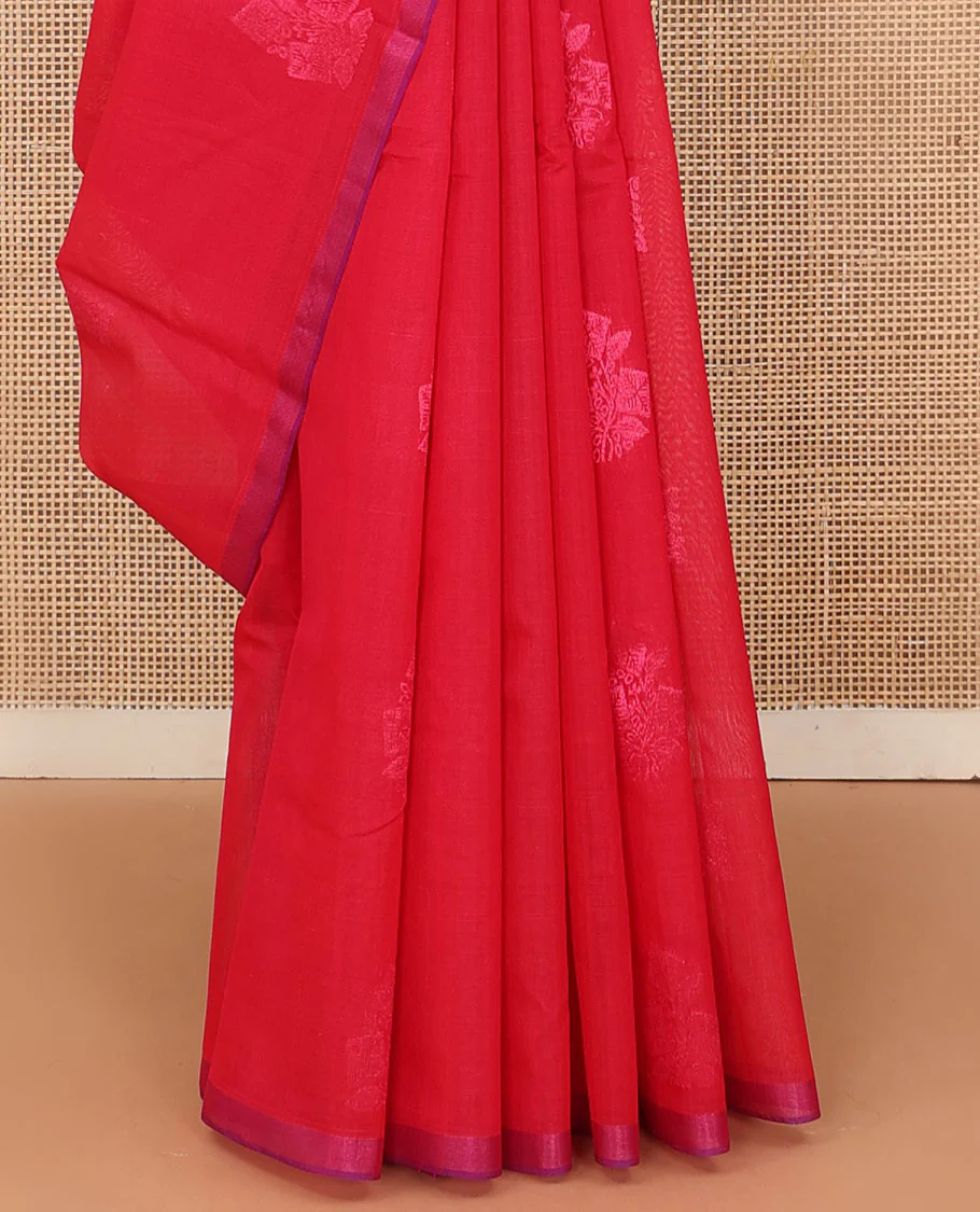 Borderless rose copper zari buttas silk cotton saree, piping zari border, and contrast pallu of intricate designs - Image 4