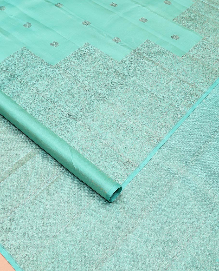 Borderless turquoise mayil and floral design Kanchipuram designer saree, zari-rich jaal pallu - Image 2