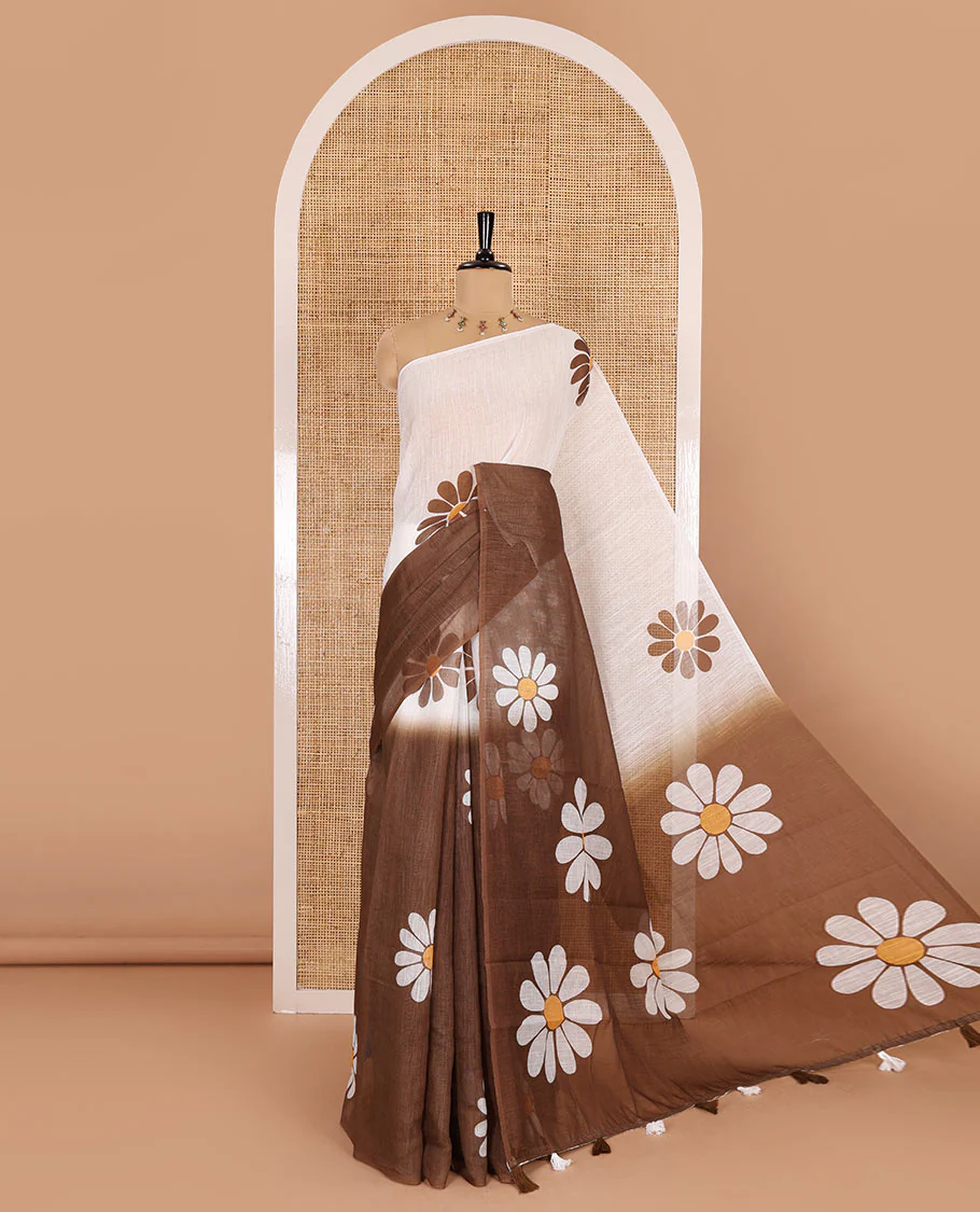 Borderless white-Brown 2D-style daisy floral printed linen cotton saree, daisy floral printed pallu, and daisy floral printed blouse
