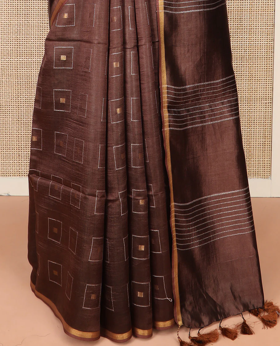 Brown Banana Pith Saree Woven with Zari Buttas Enclosed Squares, Subtly Woven Piping Border, Pallu of Stripes, and Paired with a Matching Plain Blouse - Image 4