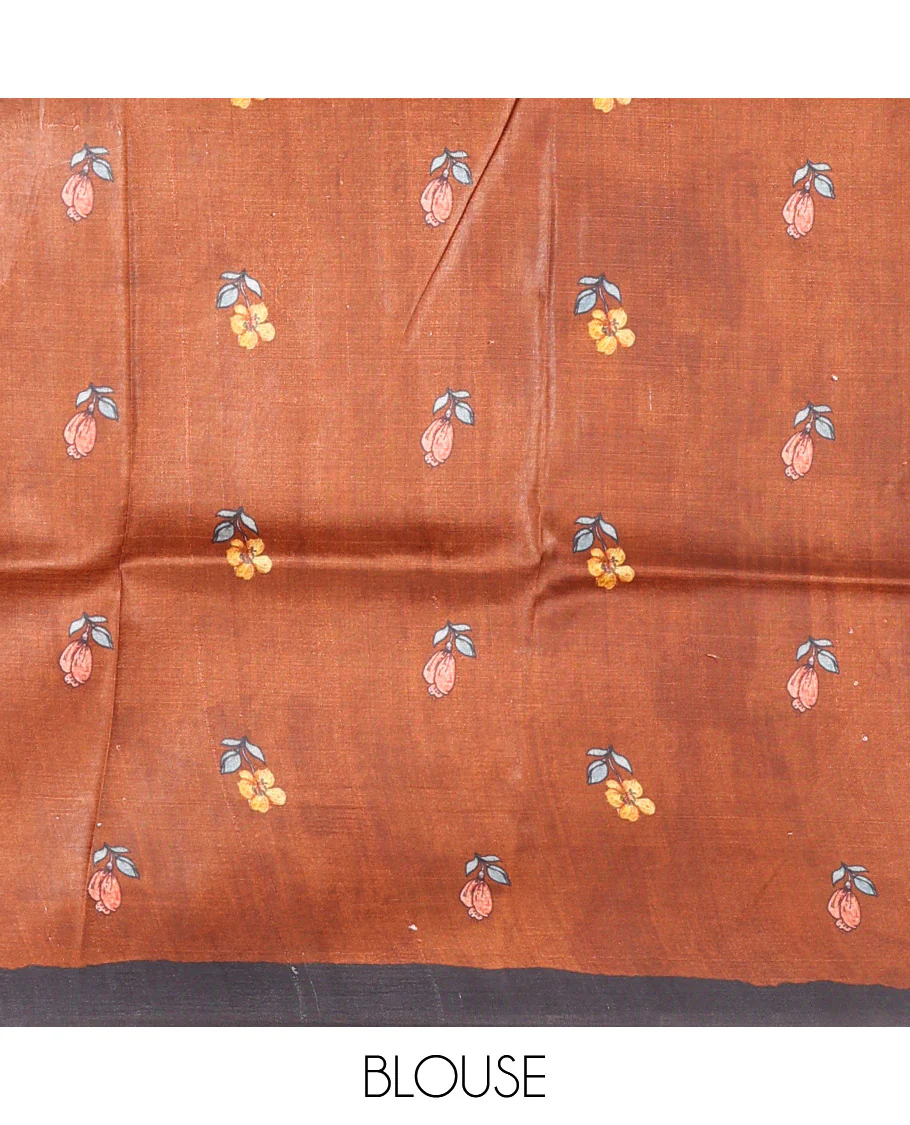 Brown diagonal stripes printed saree, contrast floral creeper printed border, and floral printed pallu - Image 4