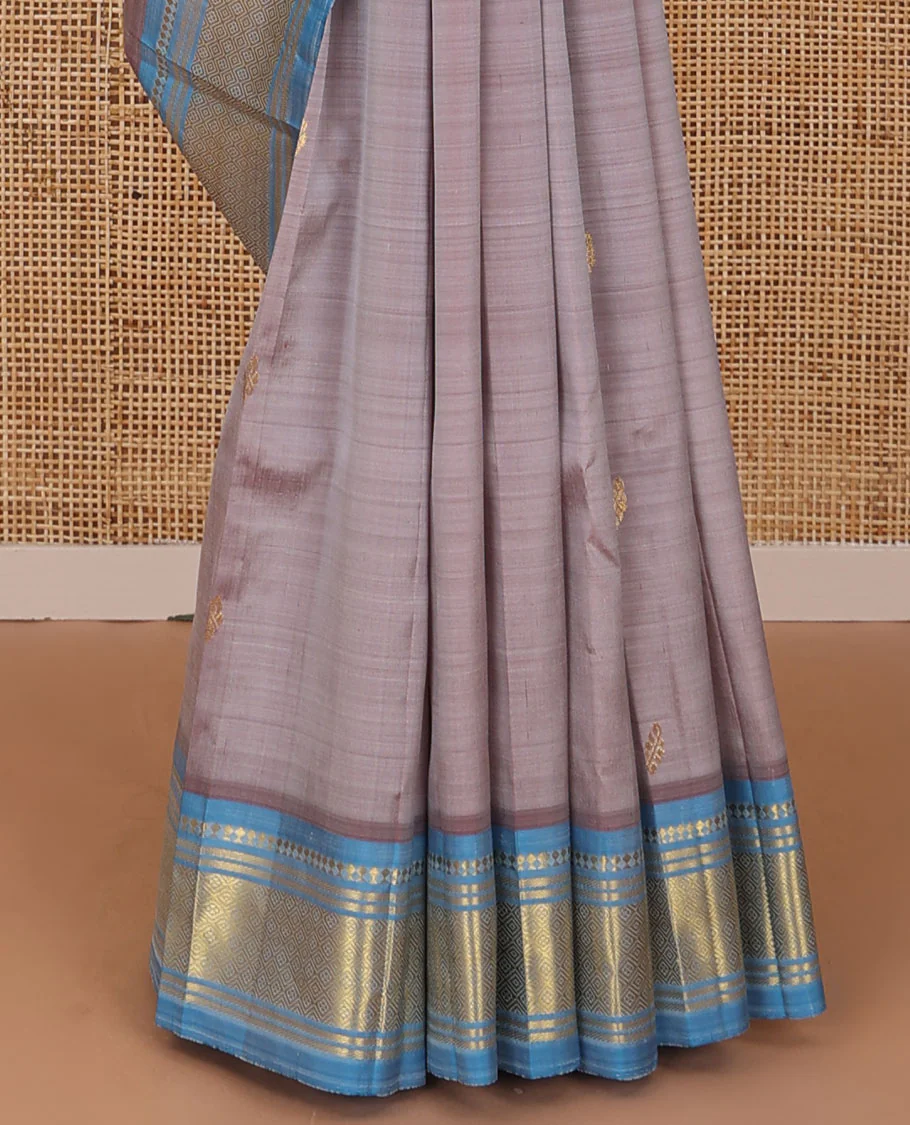 Brown zari buttas Kanchipuram silk saree, contrast one-sided korvai border of panner sombu,banaras & jaal & floral design pallu - Image 5