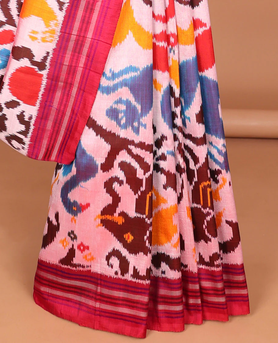 Cream animal motifs ikkat saree with contrast striped border & floral, animal deisgn pallu - Image 4