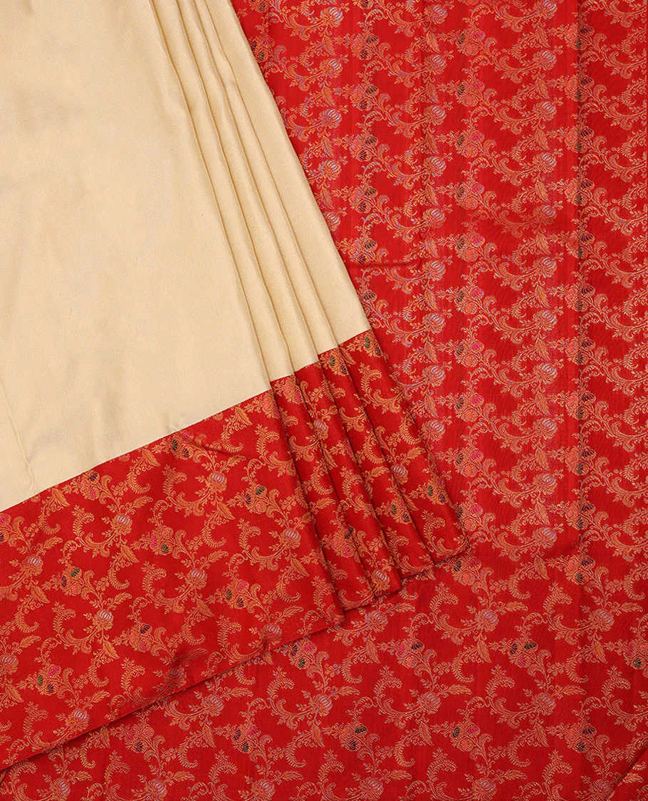 Cream embossed Samudrika silk saree, contrast red border & pallu features meenakari resham thread woven floral jaal design - Image 2