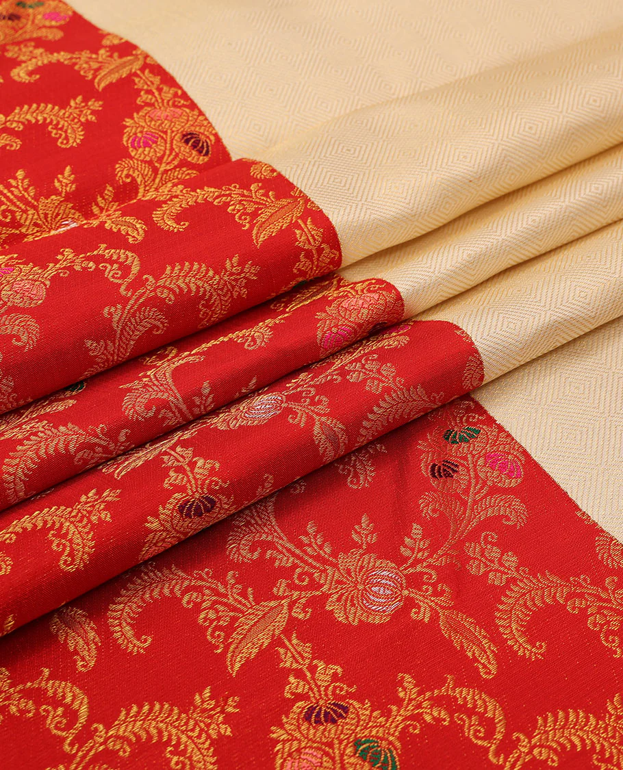 Cream embossed Samudrika silk saree, contrast red border & pallu features meenakari resham thread woven floral jaal design - Image 4