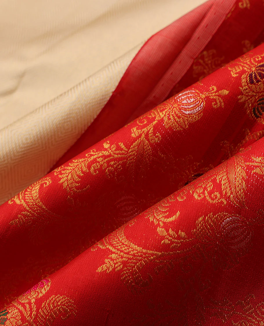Cream embossed Samudrika silk saree, contrast red border & pallu features meenakari resham thread woven floral jaal design - Image 5