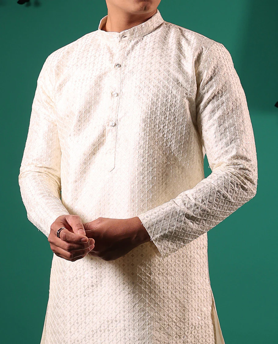 Cream jaal pattern embroidered full-sleeved men's kurta - Image 4
