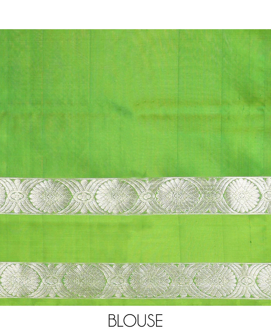 Dark green motifs venkatagiri silk saree with contrast rettai pettu zari design border & argyle design pallu - Image 6