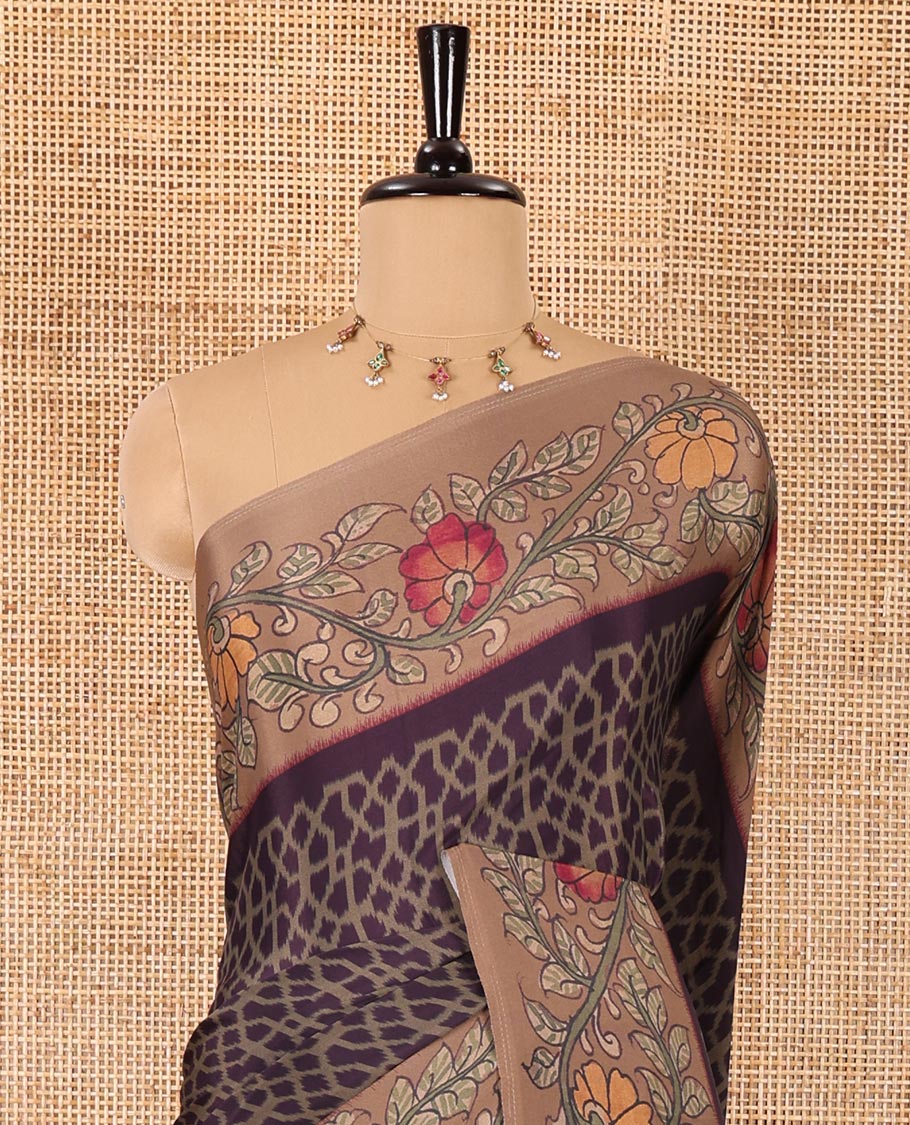 Dark purple Abstract printed Italian crepe saree, contrast kalamkari floral vine printed border, kalamkari printed pallu, and kalamkari printed blouse - Image 3