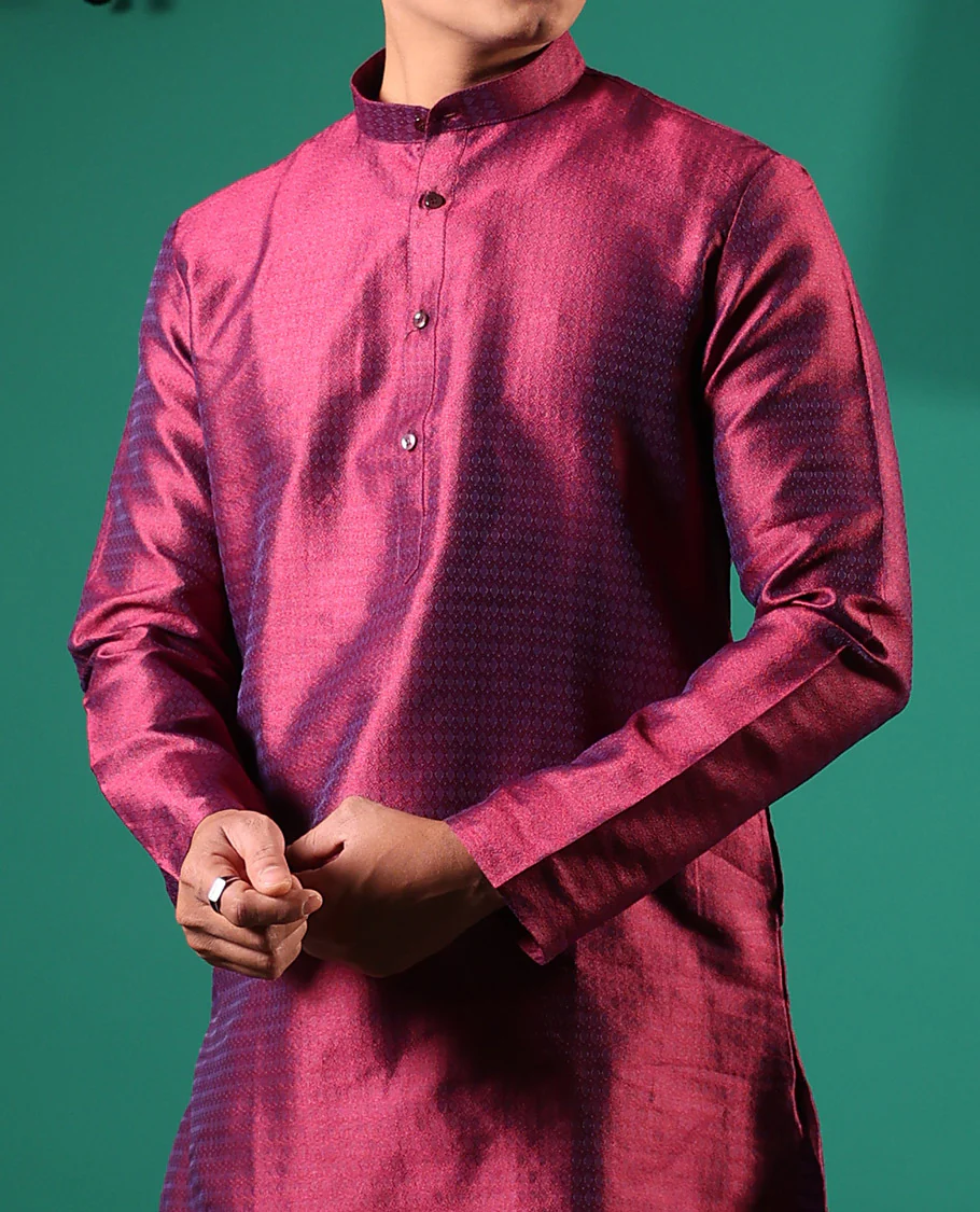 Glittering maroon unique patterns embossed full-sleeved men's kurta - Image 4
