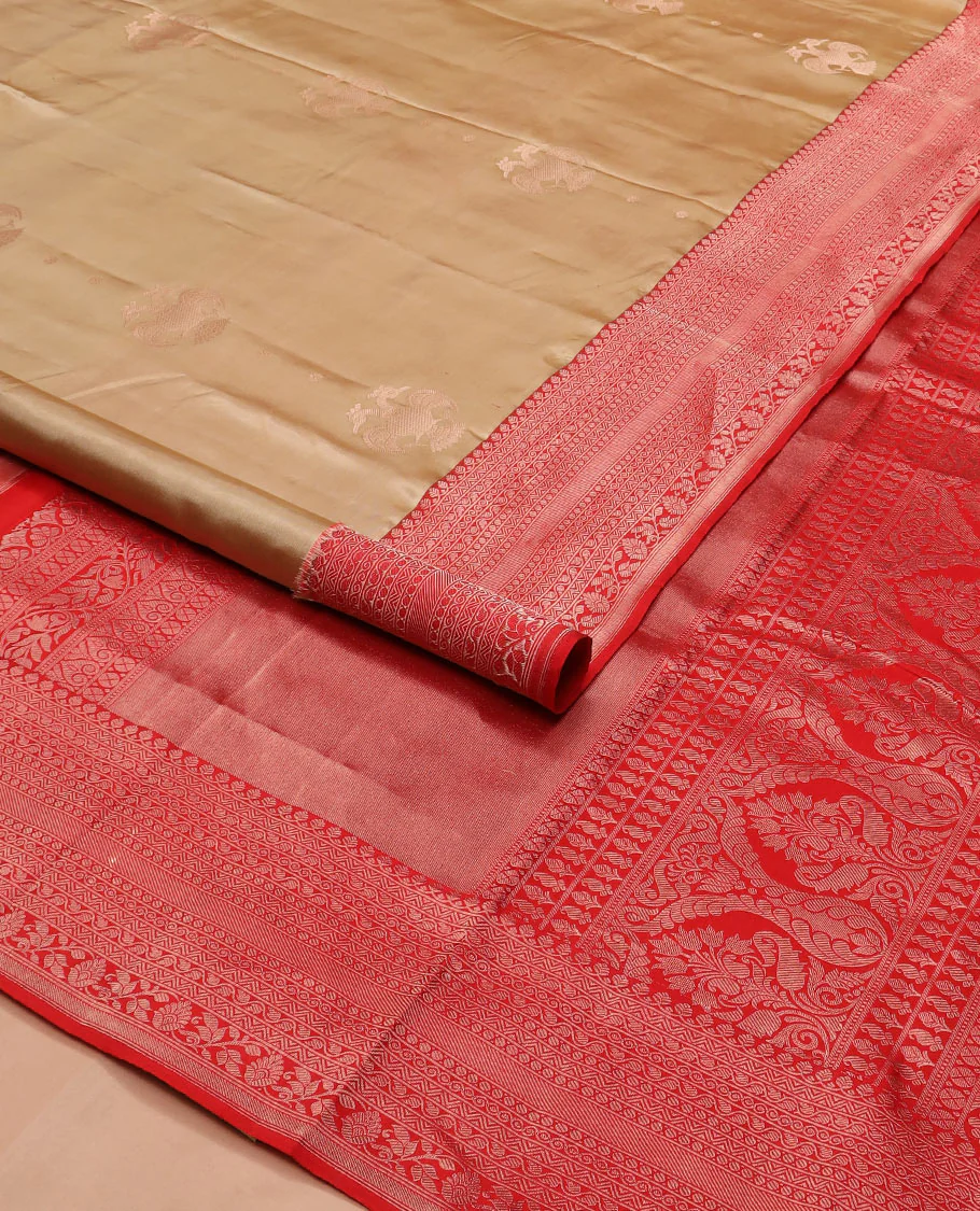 Gold iruthalai pakshi buttas woven Vasundhara silk saree, contrast border of thilakam mokku, neli, and kodi visiry designs, and pallu of traditional zari designs - Image 2