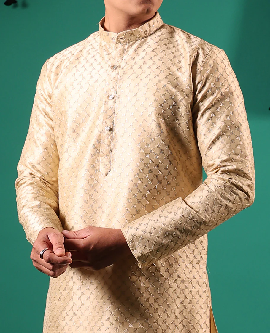 Gold thread and sequins embroidered full-sleeved men's kurta set - Image 4