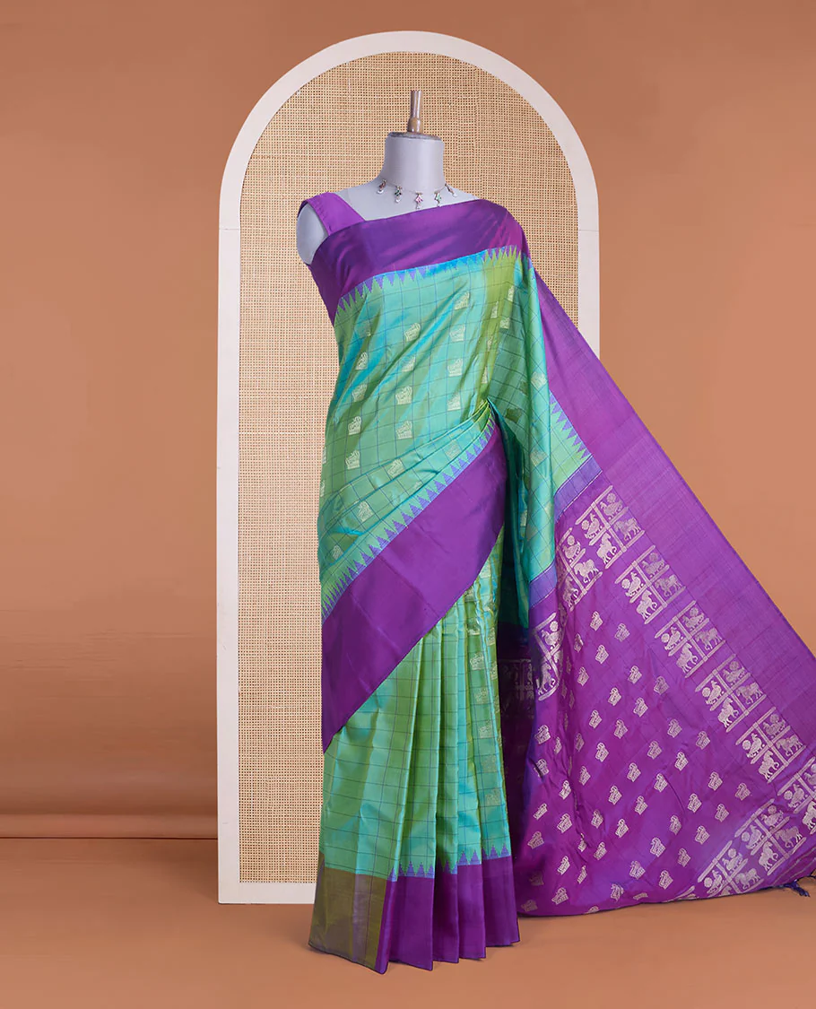Green butta enclosed checked gadwal silk saree, contrast temple plain border & pallu steeped with horse & peacock buttas - Image 2