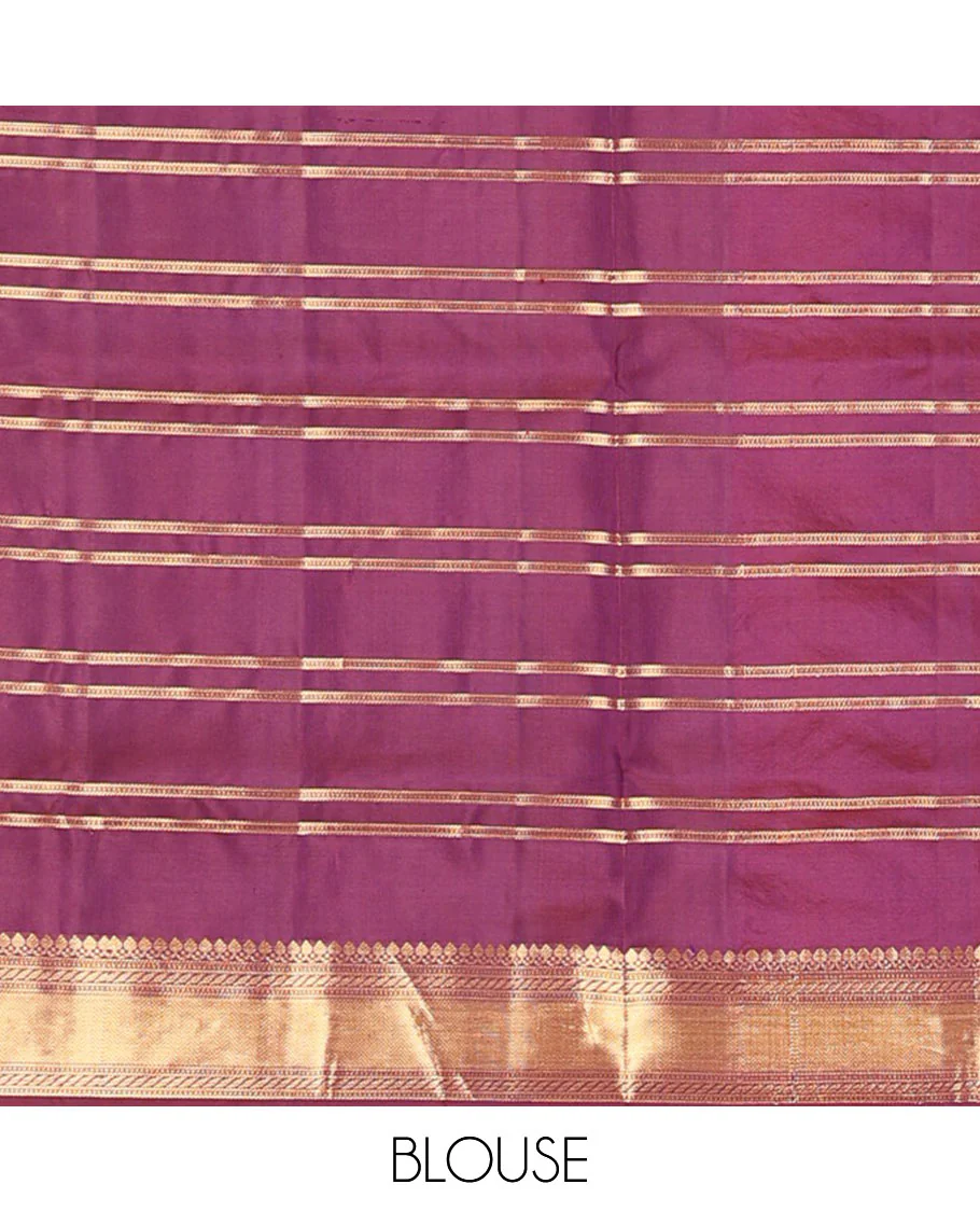 Green butta enclosed checked Mayuri soft silk saree, zari border of thilakam mokku, banaras, muthu, puli nagam, and vanki designs, and contrast pallu of mayil and yaanai designs - Image 6