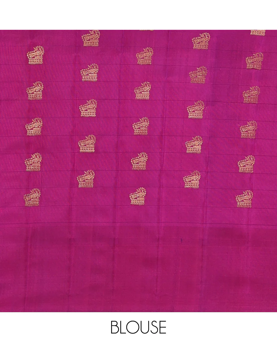Green buttas enclosed checked gadwal silk saree, contrast thazampoo rekku plain border, and pallu of mayil, and kuthirai designs - Image 8
