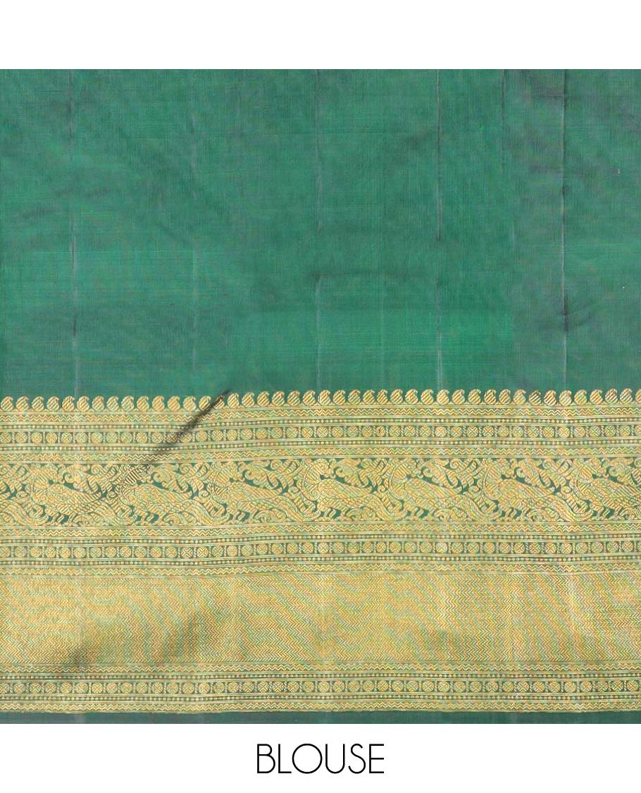 Green checked, floral design Parampara silk saree with self border of manga, paun, muth, kathir design & jaal design pallu - Image 6