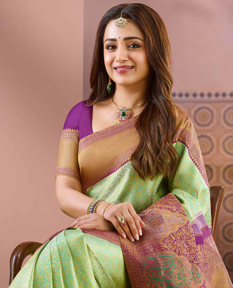 Green floral jacquard Samudrika silk saree, contrast jaal pallu & korvai meenakari border of thilakam mokku,banaras,muthu,poun,manga - Image 2