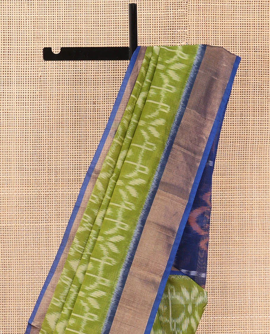 Green ikkat design silk cotton saree, contrast bavanji border, and pallu of ikkat designs - Image 3