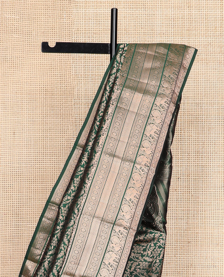 Green jacquard Kanchipuram wedding silk saree, zari border of rekku, muthu, laddu kamalam, mayil, mayil kann, and yaanai, intricate motifs zari woven pallu - Image 4