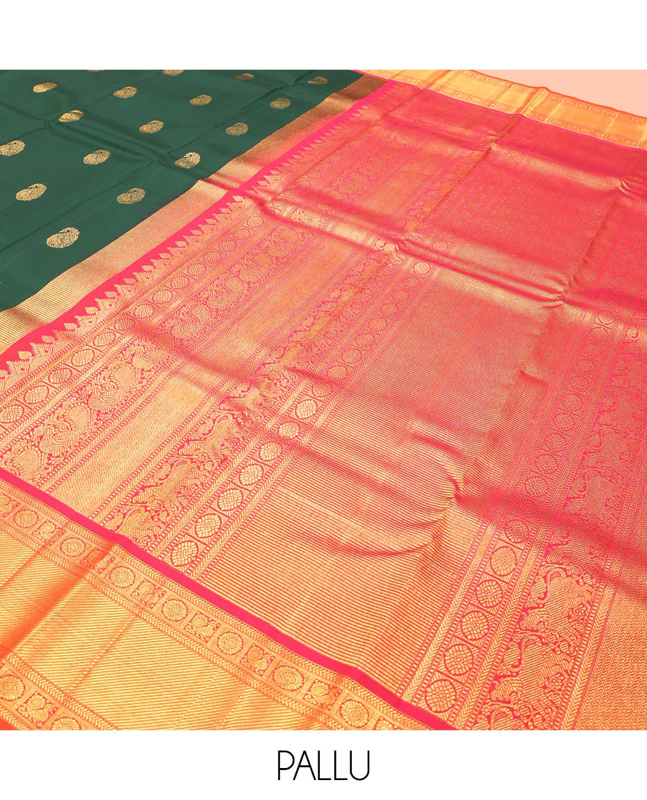 Green manga buttas Kanchipuram silk saree, contrast border of kathir, banaras, mayil, and chakram designs, and intricate pallu - Image 5