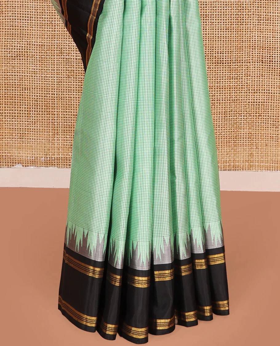 Green micro-checked Kanchipuram silk saree, contrast thazampoo rekku border, and zari striped pallu - Image 4