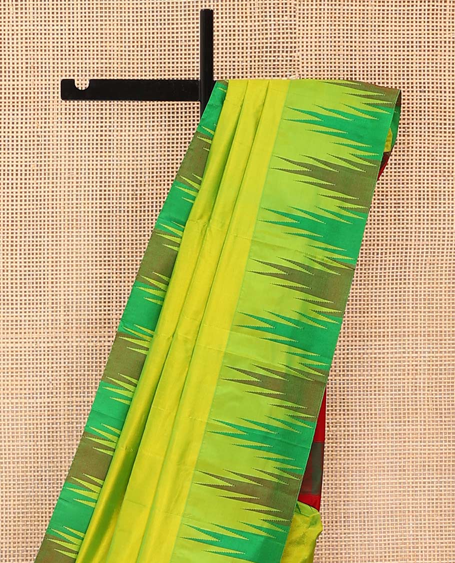 Green plain Bangalore silk saree, contrast temple border, and striped pallu - Image 3