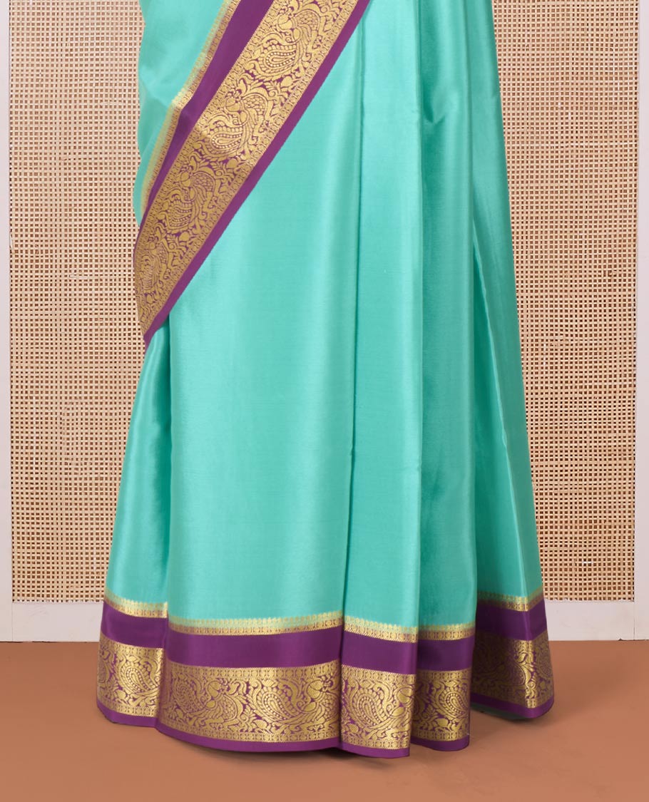 Green plain Mysore silk saree, contrast traditional zari rettai pettu border, and pallu of jaal design - Image 4