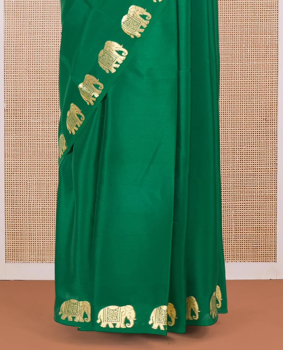 Green plain Mysore silk saree with elephant motifs zari border, and pallu of miniatures of elephant motifs - Image 4