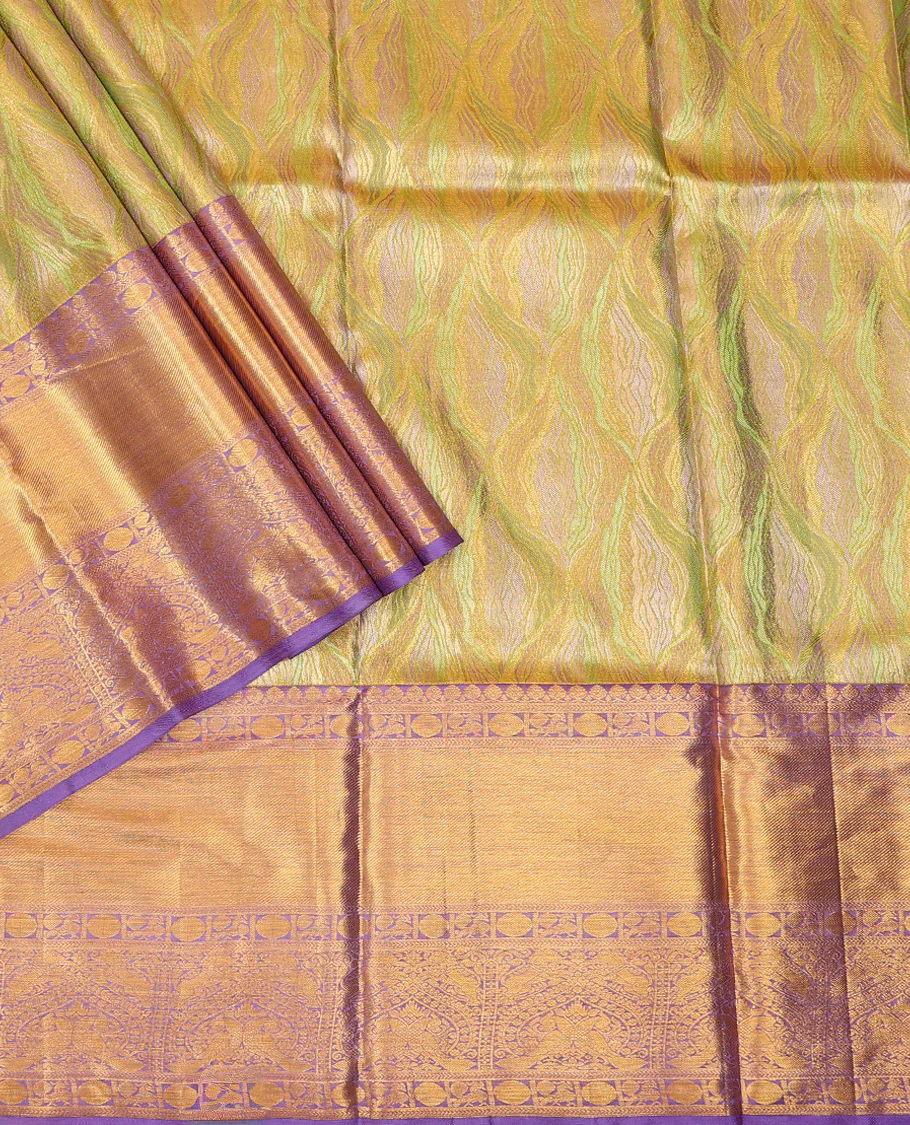 Green Pure Silk Half-Saree Meticulously Crafted with Jacquard Weave on Its Skirt, Complemented by a Contrast Border Featuring Thilakam Mokku, Annam, Chakram, and Yaali Designs, Comes with a Contrast Blouse and a Dhavani of Intricate Zari Designs - Image 2