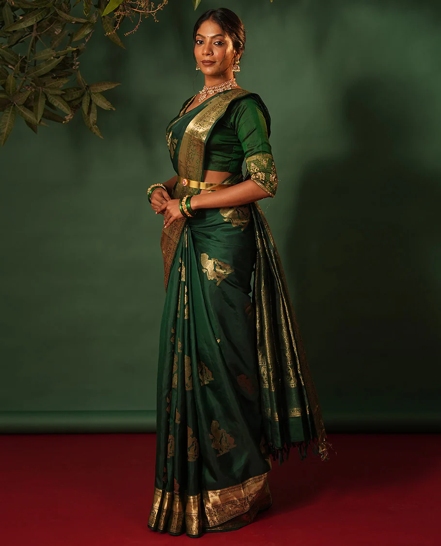 Green singam and yaanai zari buttas woven Vasundhara silk saree, zari border of mayil kann, rudraksham, muthu, mayil, and yaali designs, and intricate pallu - Image 3