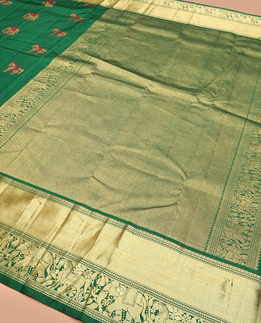 Green yaanai and kuthirai thread buttas Vasundhara silk saree, zari border of rekku, diamond, mayil kann, kuthirai, and yaanai designs, and jaal pallu - Image 5