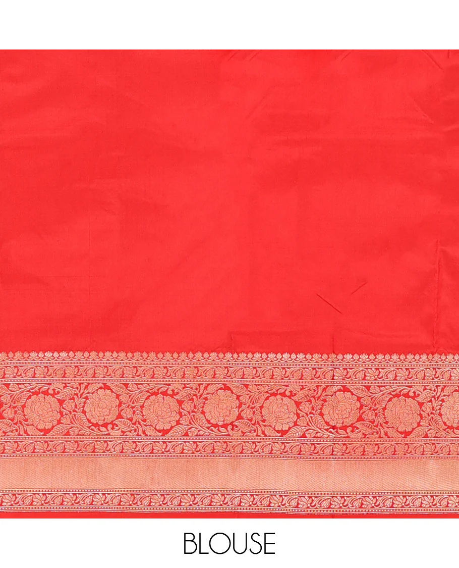 Green zari buttas katan silk saree, contrast traditional border of floral creeper design, and floral jaal pallu - Image 5