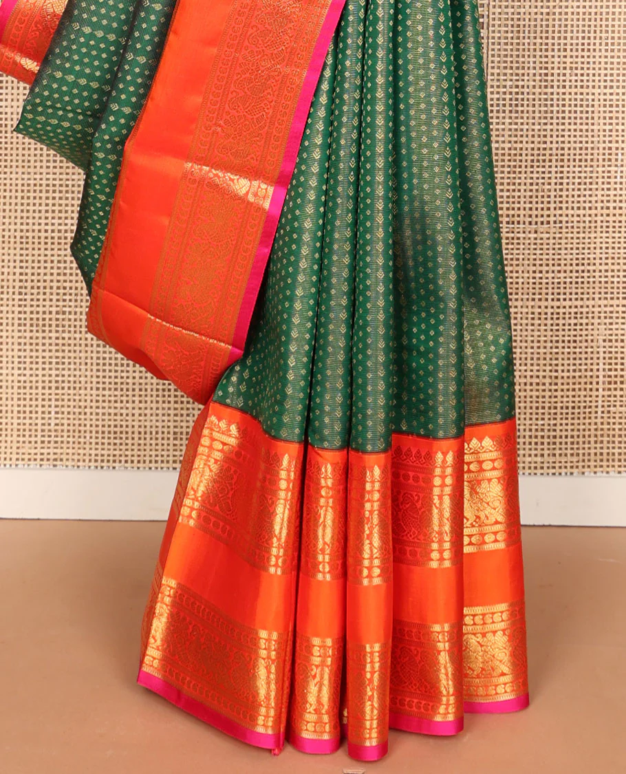 Green zari buttas Samudrika silk saree, contrast korvai rettai pettu border of thilakam mokku, muthu, poun, manga & mayil designs & jaal pallu - Image 5