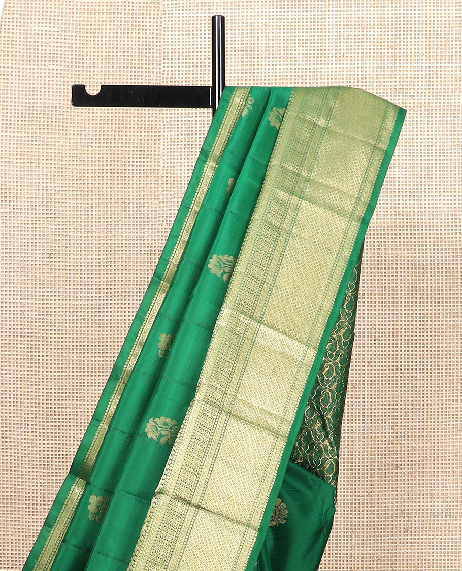Green zari buttas Vasundhara silk saree, zari traditional design woven border, and pallu of manga butta enclosed checks - Image 3