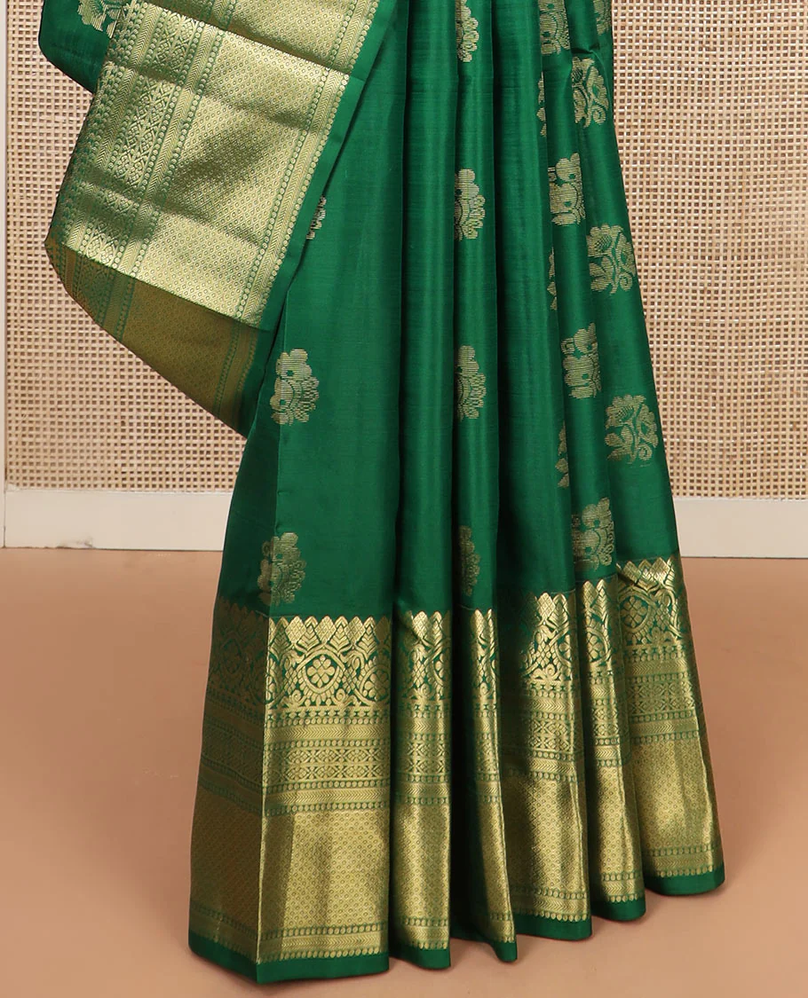 Green zari buttas Vasundhara silk saree, zari traditional design woven border, and pallu of manga butta enclosed checks - Image 4