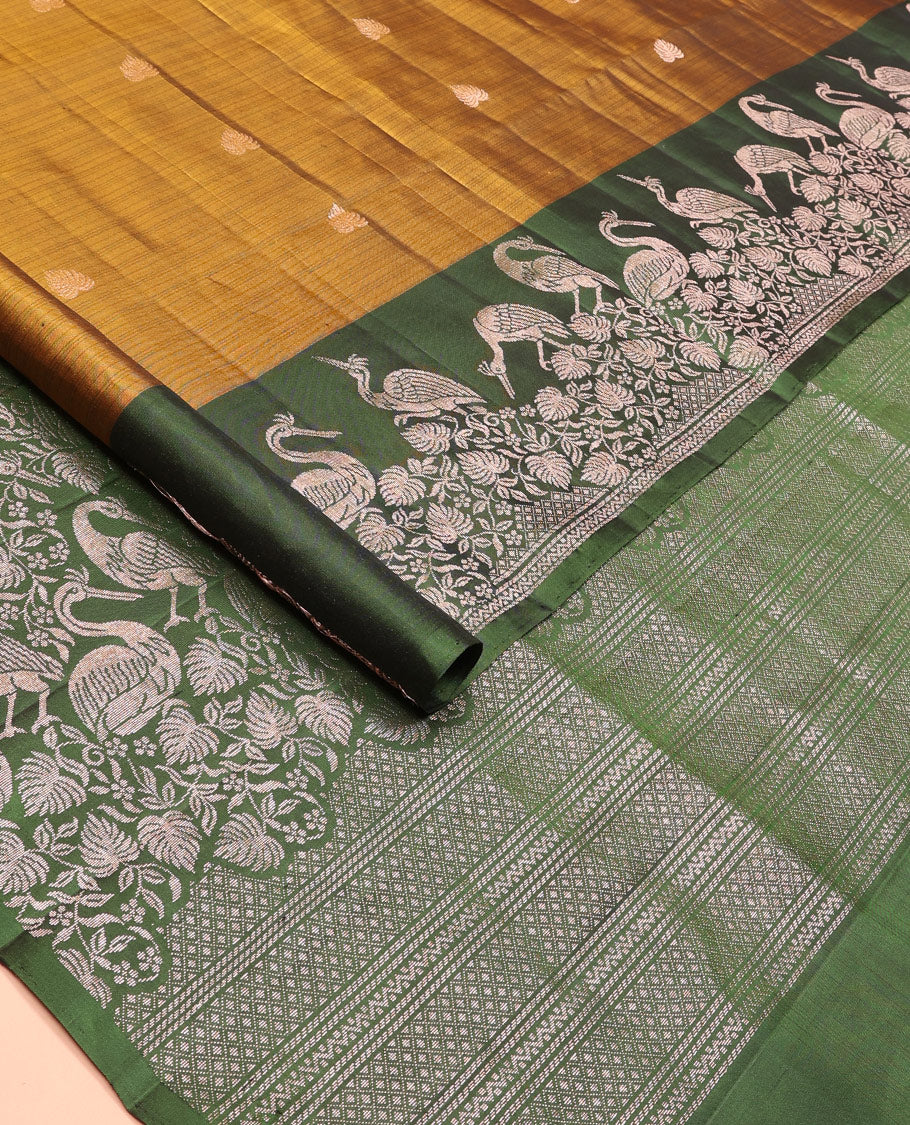 Green zari buttas Mayuri soft silk saree, contrast floral and bird motifs border, and pallu of jaal, floral, and bird designs - Image 2