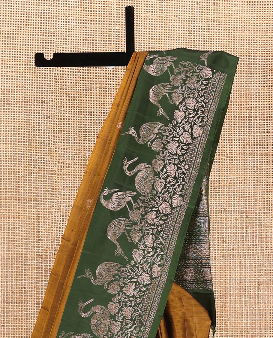 Green zari buttas Mayuri soft silk saree, contrast floral and bird motifs border, and pallu of jaal, floral, and bird designs - Image 3