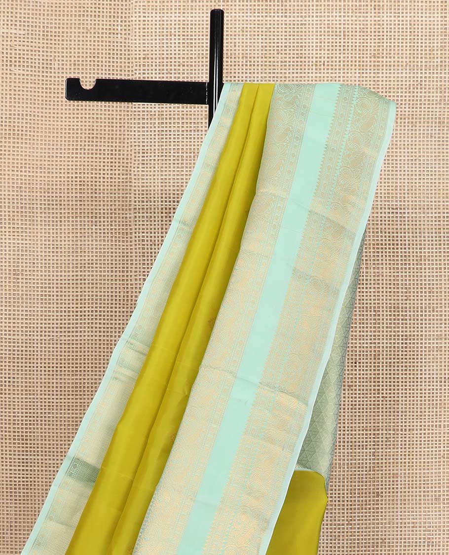 Green zari buttas Vasundhara Lite Silk Mix Saree, contrast rettai pettu border of rekku, rudraksham, and mayil designs and zari rich jaal pallu - Image 4