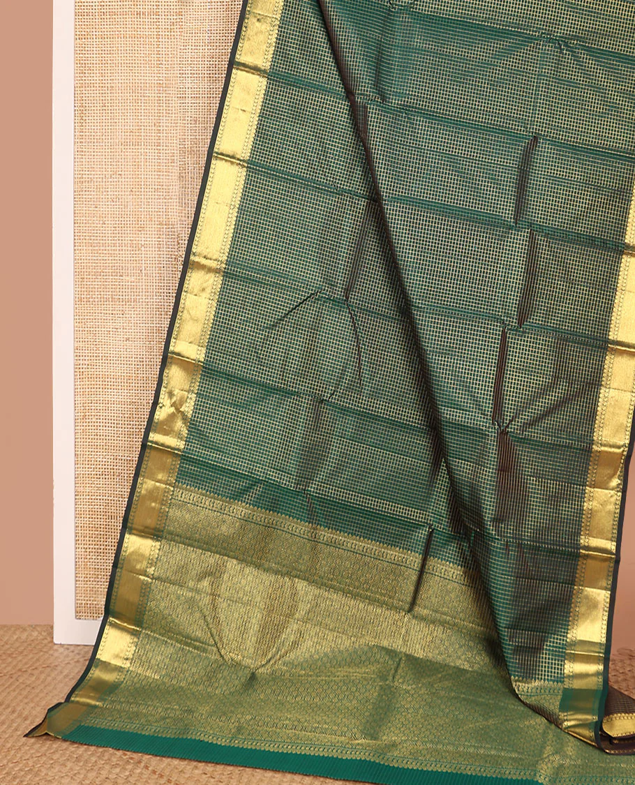 Green zari checked Kanchipuram silk saree, zari border of thilakam mokku, muthu, and manga designs, and jaal pallu - Image 3