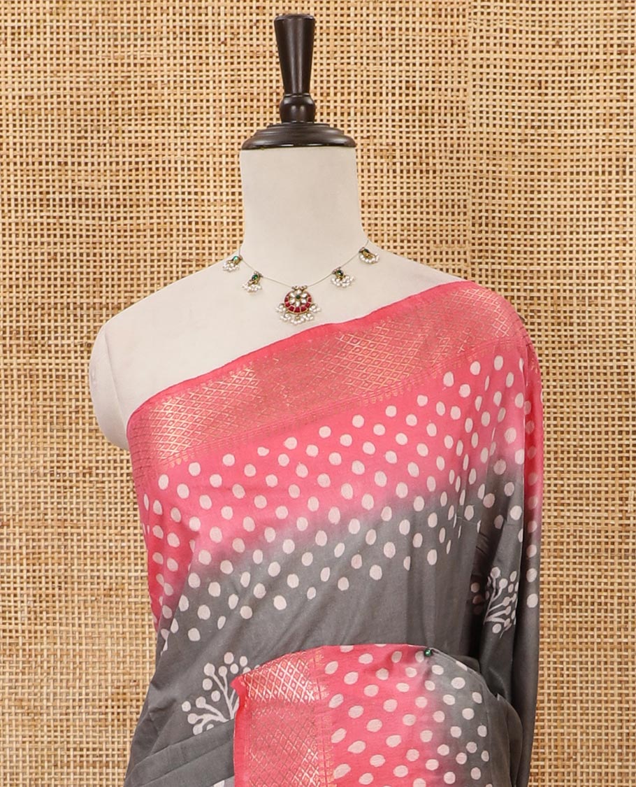 Grey batik printed Bhagalpuri cotton saree, contrast gold zari diamond-patterned border, printed pallu & pink blouse of print & zari work - Image 3