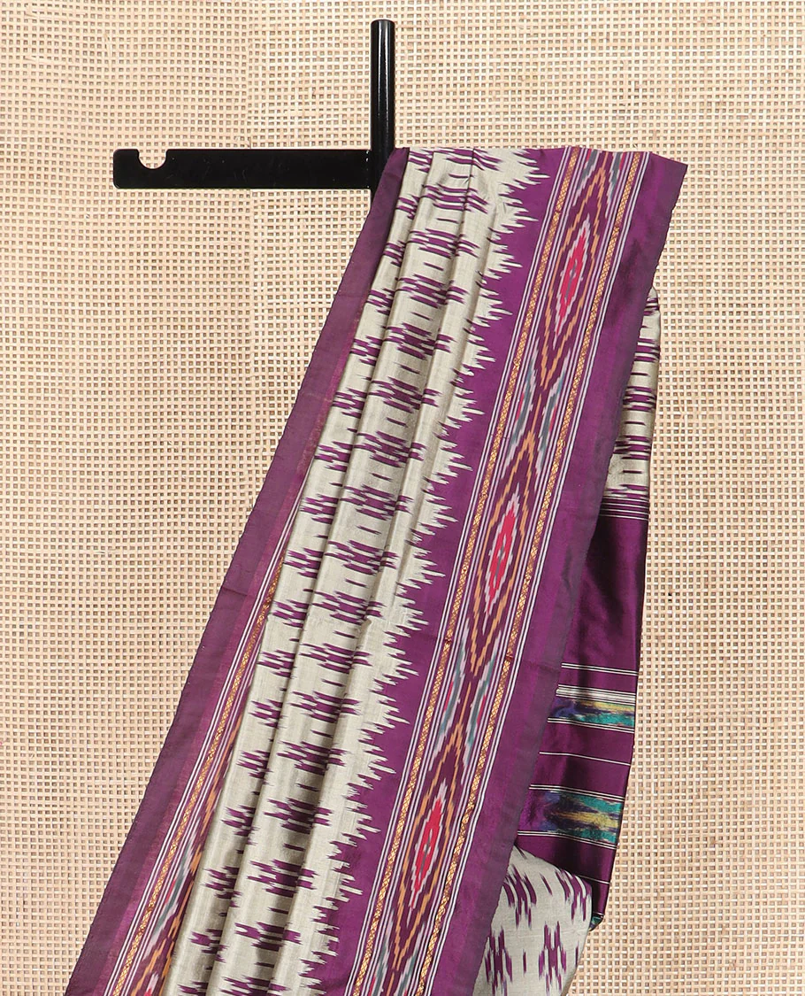 Grey Ikkat Silk Saree Highlighted with Ikkat Buttas, Featuring a Contrast Ikkat Temple Border in Ikkat Weave, and a Pallu Showcasing Ikkat Texture and Stripes - Image 3