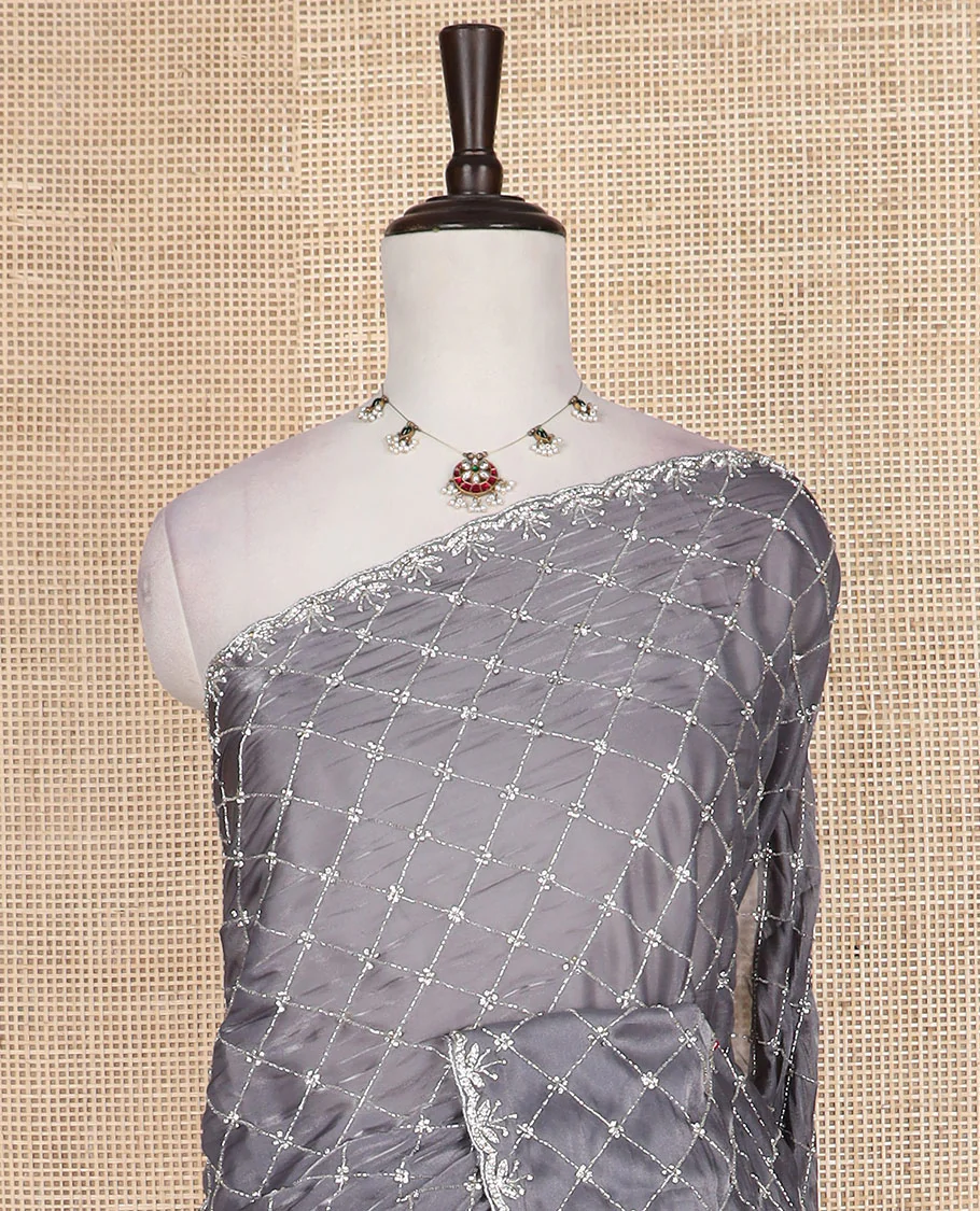 Grey jaal kardana embroidered designer saree, stone embroidered scallop border - Image 3