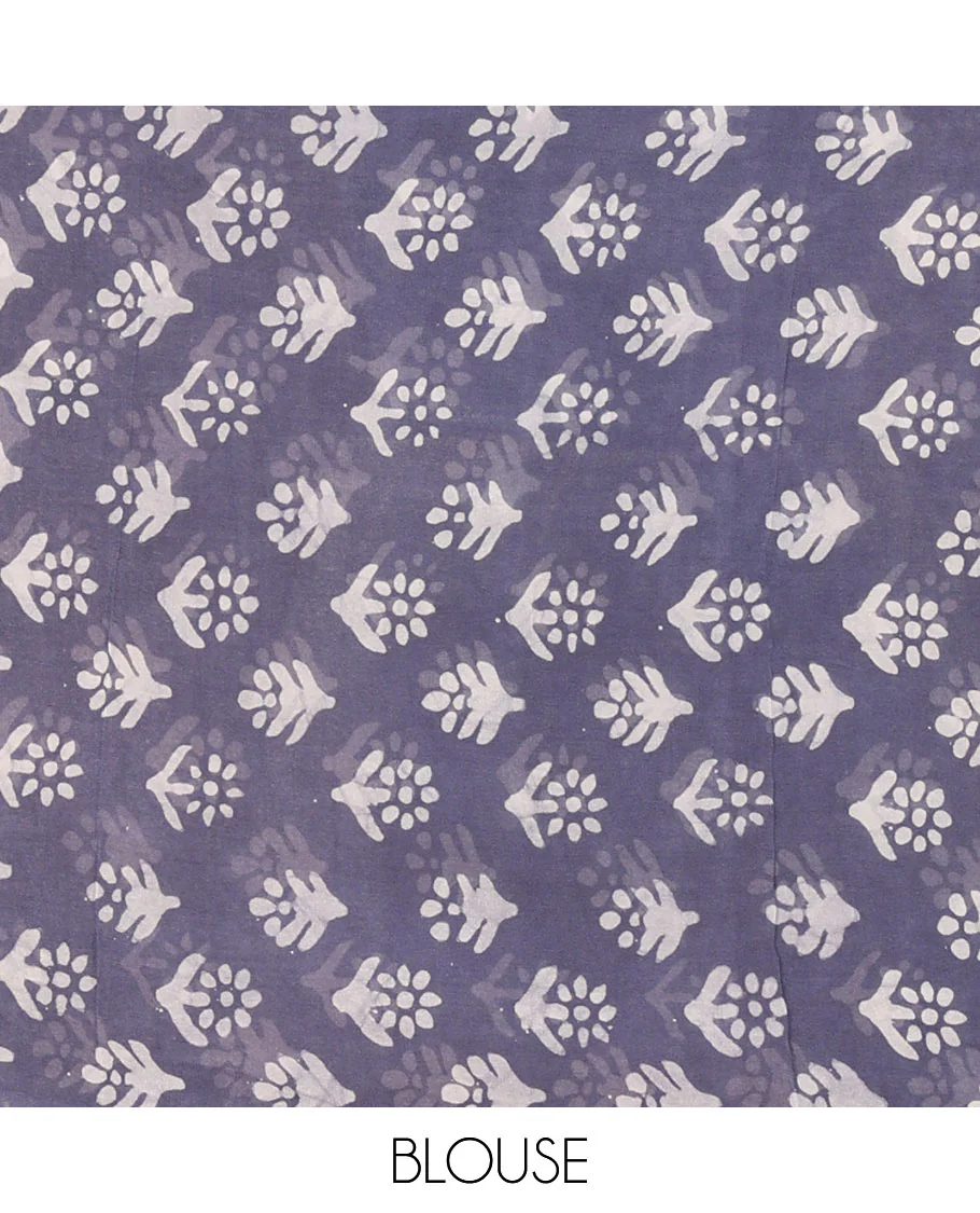 Grey leaf batik printed georgette saree, batik-printed striped border, floral-geometric batik printed pallu & batik printed blouse - Image 4
