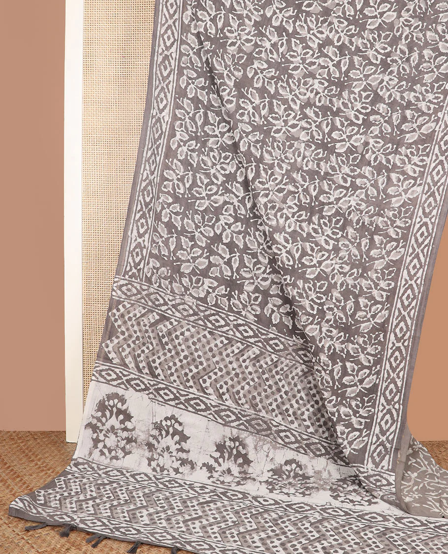 Grey leaf motifs block printed cotton saree, printed border, and floral-geometric printed pallu - Image 2