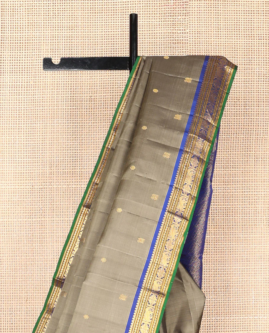 Grey mayil chakram buttas silk saree, contrast border of thilakam mokku,banaras,neli,yaanai & manga & pallu of intricate designs - Image 4