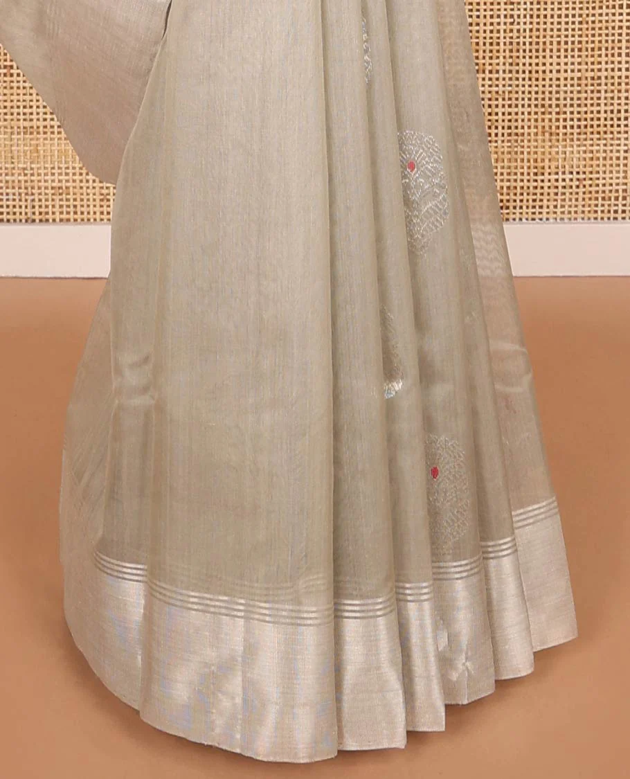 Grey motifs chanderi cotton saree with contrast border & striped pallu - Image 4