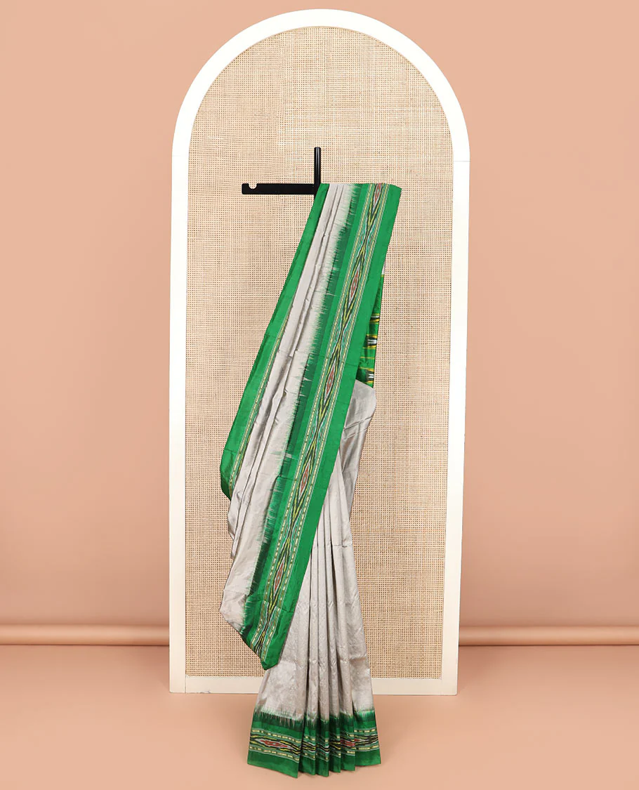 Grey Plain Ikkat Silk Saree with a Contrast Green Border Decked with a Hazy Ikkat Weave, Featuring a Pallu Flanked by Stripes and Ikkat Texture - Image 2