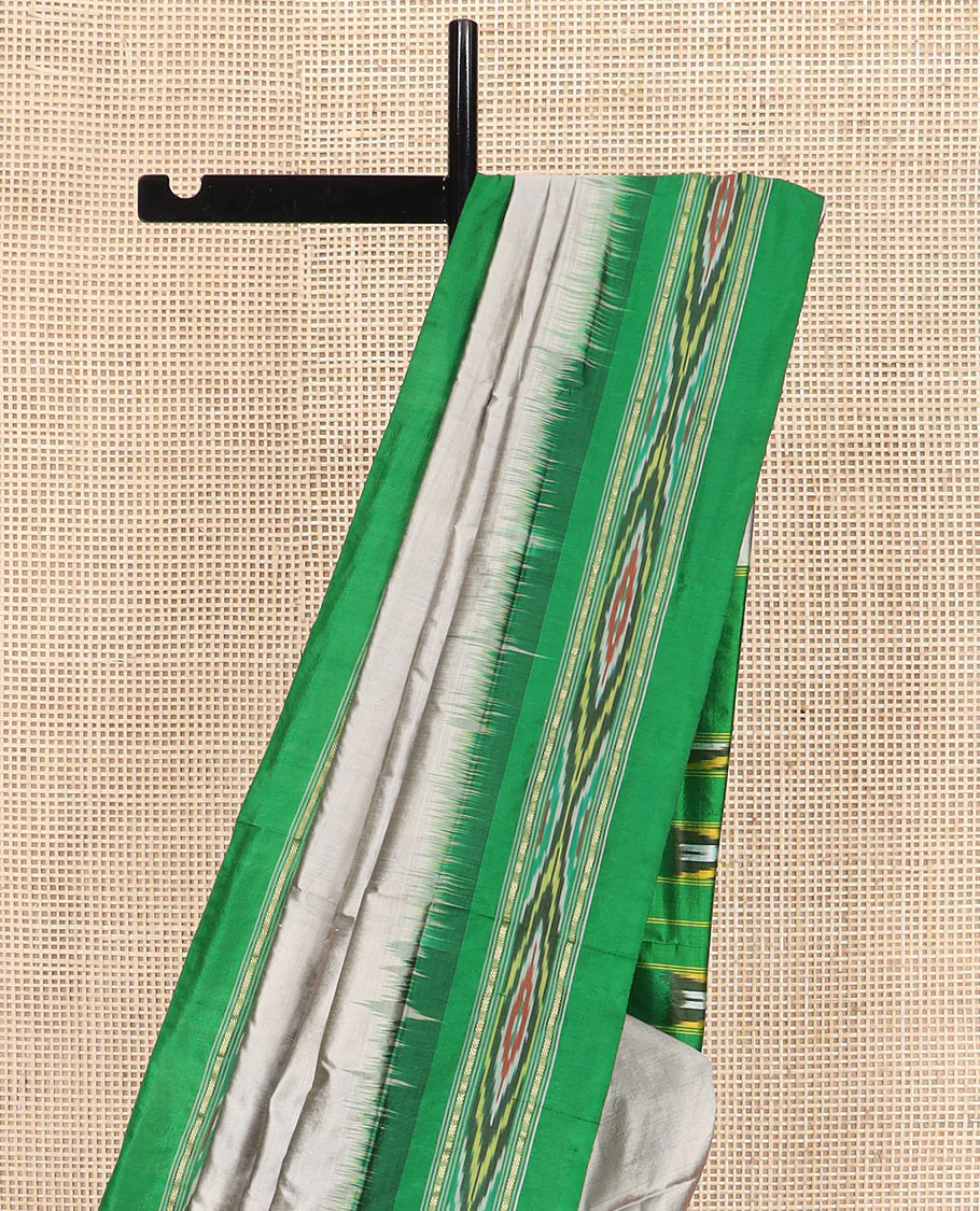 Grey Plain Ikkat Silk Saree with a Contrast Green Border Decked with a Hazy Ikkat Weave, Featuring a Pallu Flanked by Stripes and Ikkat Texture - Image 3